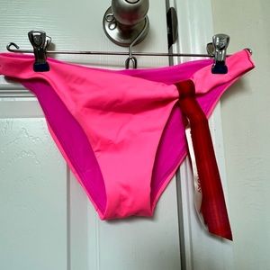 Left on Friday Hot Pink Streamline Bottom
